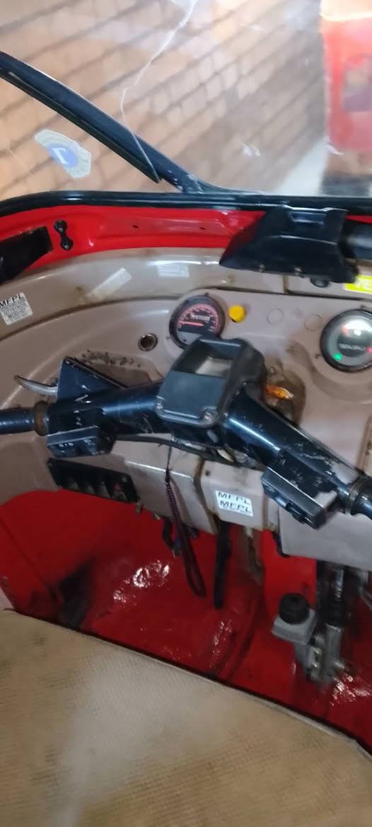 سلام عليكم تكتك للبيع مديل 18 تكتك خير من اللة تخم تاير مكينة خير من اللة اوراق المصطفى العنوان بغداد الفضيلية السعر 3300 الرقم ***********
