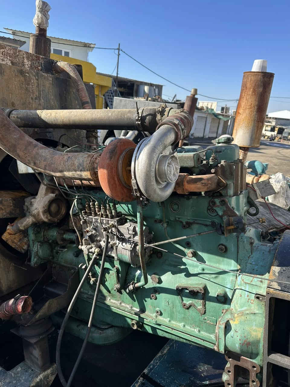 للبيع مولد فالفو f12حجم122محرك بشرط لا صرف ولابخار استندر توليد300KVبشرط                
سعر💸:50$ورقه
📞:***********
عنوان📍:كركوك حي صناعه
