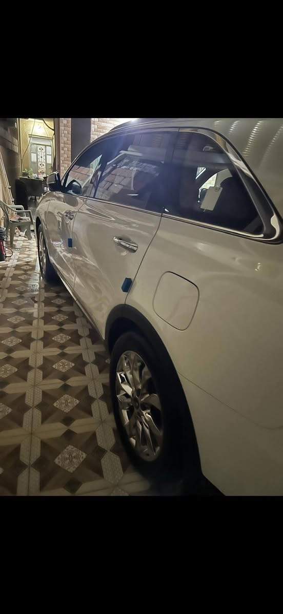 السلام عليكم للبيع كيا سورنتو ٢٠٢٠ خليجي ماشية ٦٤٧٠٠ فول مواصفات للاخير ١/١ مكفولة كفالة عامة الشركة الدولية السعر ٢٨٢ مكاني ديالى بعقوبة  الرقم ***********
