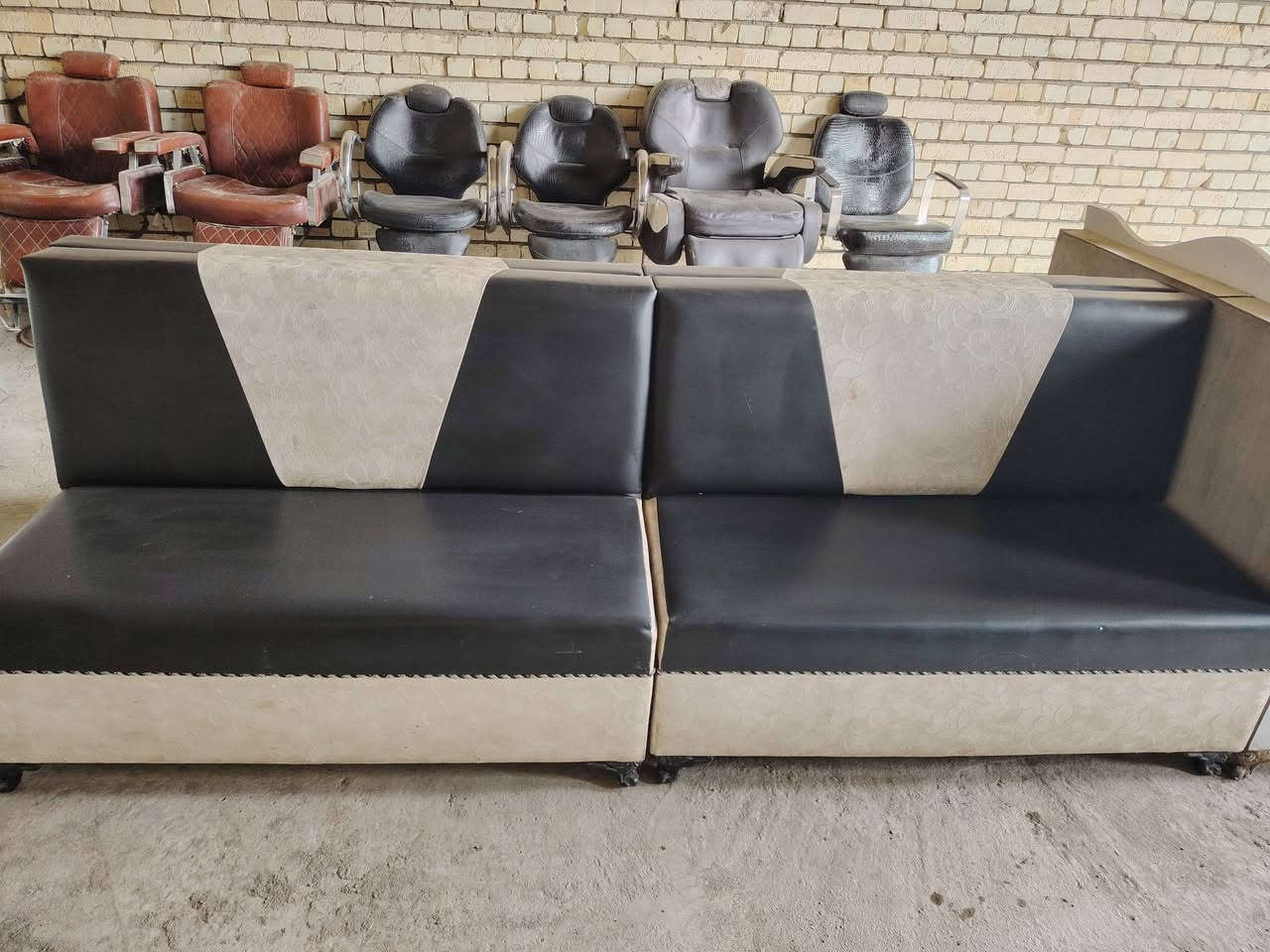 تخم البيع ونظيفات عدد 4 مكان بابل مدينه القاسم //*********** //***********
