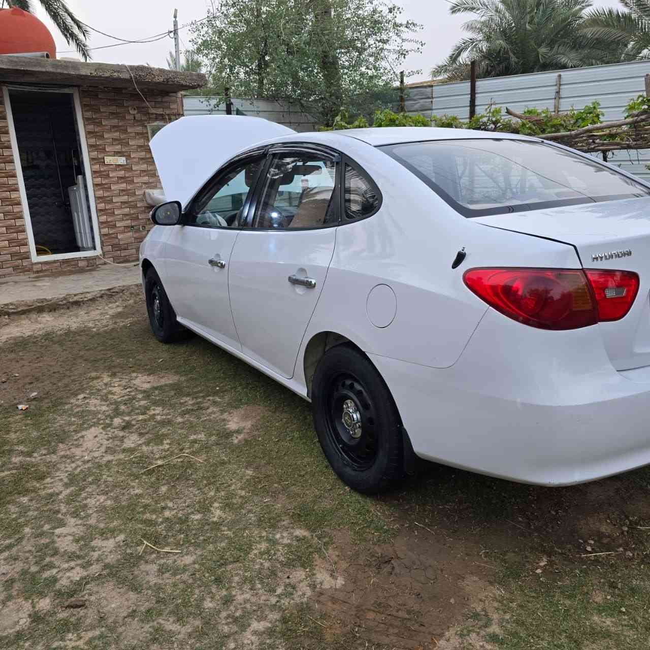 النترا مقدسه 2011 فول خليجي السعر 117ورقه
*********** غير متواجد في الفيس
