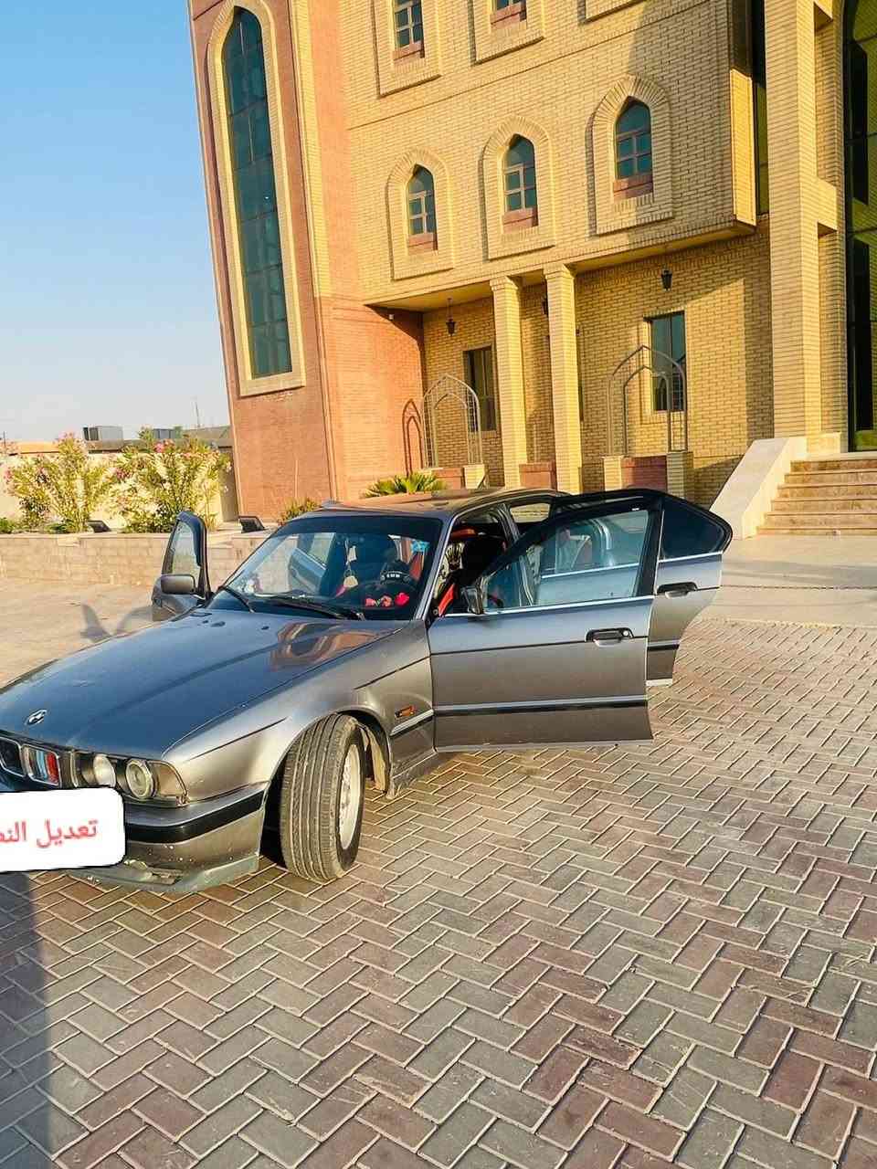 السلام عليكم
BMW  525i
 كير اتوماتيك
 
كير ومحرك شرط

 موديل 1991

تخم تاير جديد

صبغ جماليه مكفوله من الضربه

صدر  جديد

جامات كهربائي

اللون سلفر

دسكات جدد

غرفتها شوفة العين  جديده

خليها علDوبوجهك للشارع سيارة حلوه ونضيفه ومال جناي

السعر 60 وبيها مجال حك الجيه مكاني تكريت البوهيازع

للاستفسار***********
