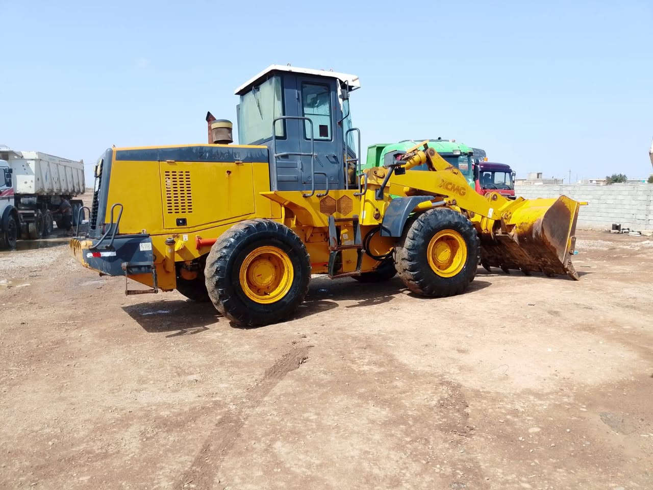 اسلام عليكم شفل للبيع صيني زيت يل حجم 40مديل 2013 مكفول كفاله عامه رقم ميسان ***********.  *********** رقم الهاتف
