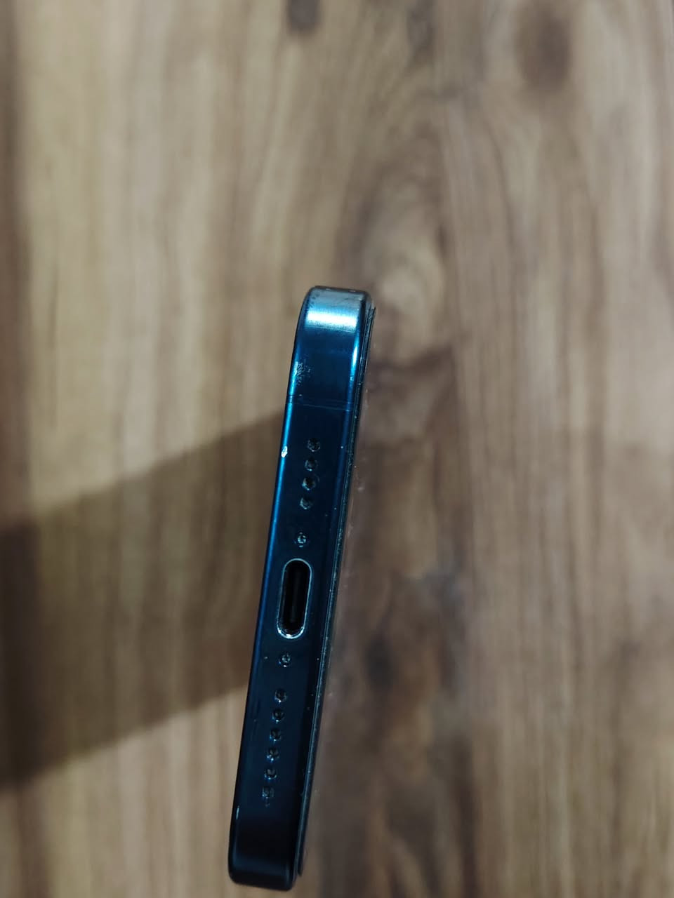 ايفون 15 Pro Max
ذاكرة 256
مبدل بطارية 100
جهاز نظافة فول
سعر 750 نهايتة
***********
