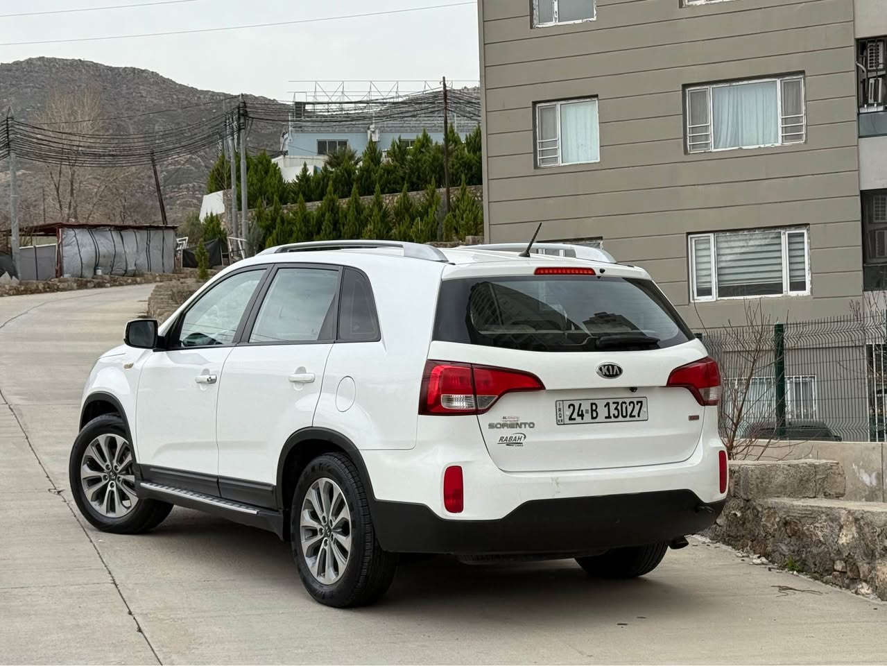 KIA SORENTO 2014 
خليجي 
محرك JDi قبغ محرك فترح 
السيارا ما بيها مصرف دينار
السيارا بدون صبغ
رقم سنويه جديد
ماشبه 188 كيلو
مكان السيارا دهوك
السعر 155 ومجال
للستفسار//
***********
***********
موصفات //
خليجي
تحكمات ستيرن
كامرا
حساسات
برداد دهوك, العراق
