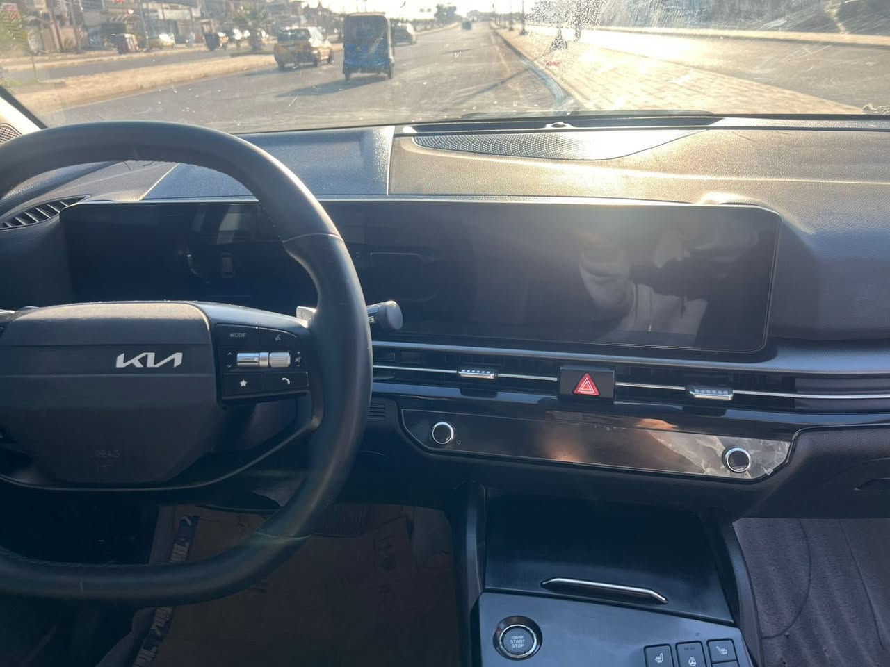 ياالله
السلام عليكم سبورتج 2026  EX هايبرد  وارد  كوري 

حجم المكينه : 1600 تيوبو + نظام هايبرد     

             ماشيه :  ميل   

           الايرباك : دركه فقط 

الضرر : صبغ جاملغ وباب يمنه فقط 

 

           

#المواصفات

1. شاشه كبيره

2. بصمه

3. شحن وايرليس

 

5. كامرا

6. رادارات جانبيه

7. رادار امامي

8. لايتات لد 

9. بكلايت لد 

10. كشنات جلد ابيض

11.هيترات بالكشنات

تبريد كشنات

12. ويل كب 

13.اشاير بالمري

14.كيجات دجيتل 

15. قطعتين تبريد 

16. تبريد بيانو 

17. تحكم 

18. نظام سبورت ايكو عادي

 

20.ايقاف ذاتي اوتو ستوب

21.حساسات خلفيه

22. اوتو هولد 

23. نظام منحدرات 

24. كشن السايق كهرباء

فول موصفات معدا الفتحة

 

السعر : الطلب في التعليقات سيأتي إليك مباشرة

تفاصيل اكثر هذا رقمي *********** تحياتي 

مكاني ميسان
