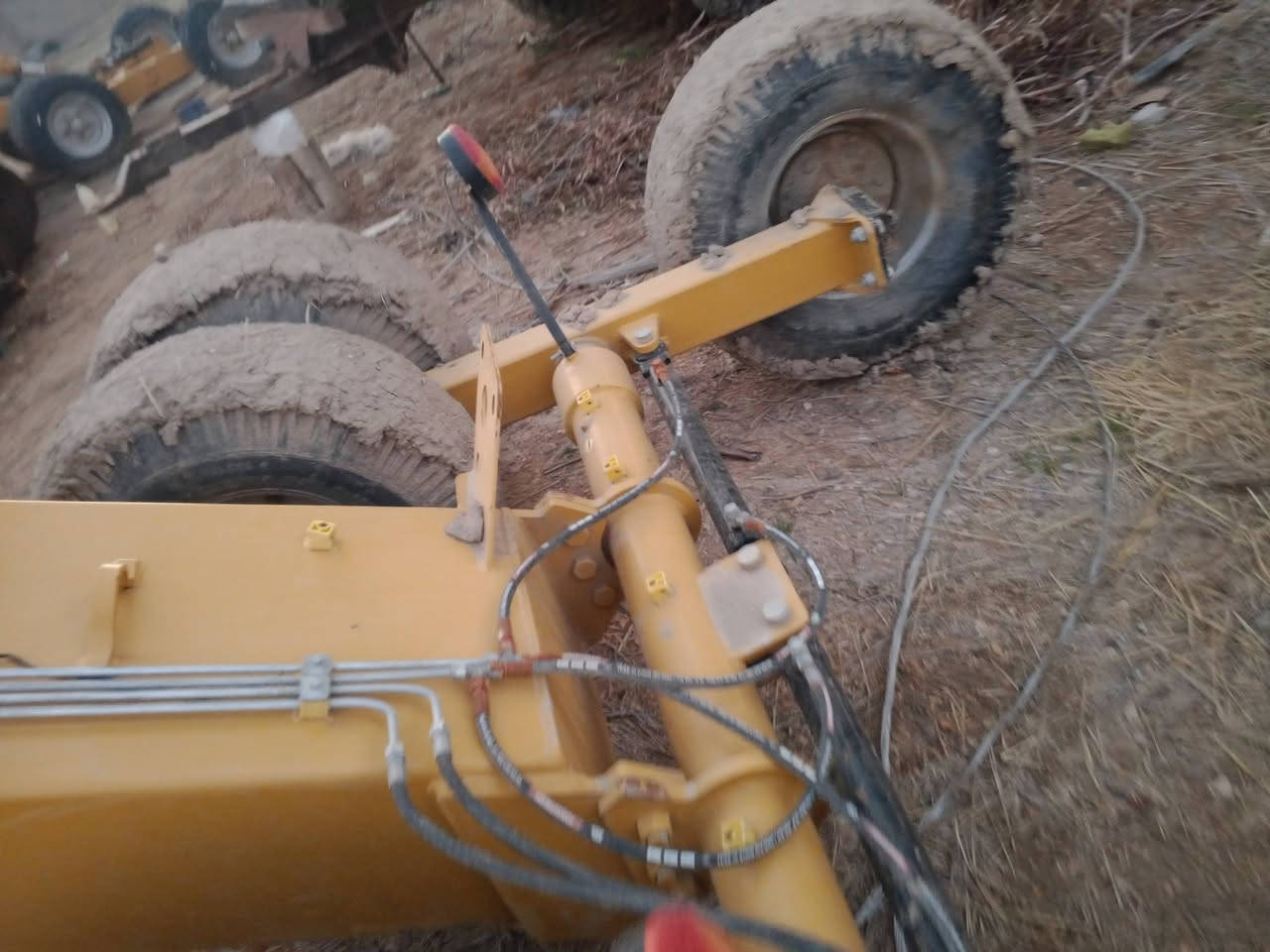 سلام عليكم ليزرر للبيع لبلادي الاصلي وجديد وكامل هو غراضه وثلاثه امتار ونص او جديد كلش والباقي تفاصيل ع خط *********** العنوان النجف الاشرف مشخاب واتصل وبيك خيرر وتدلل غير متواجد ع فيس فقط ع خط 🤨
