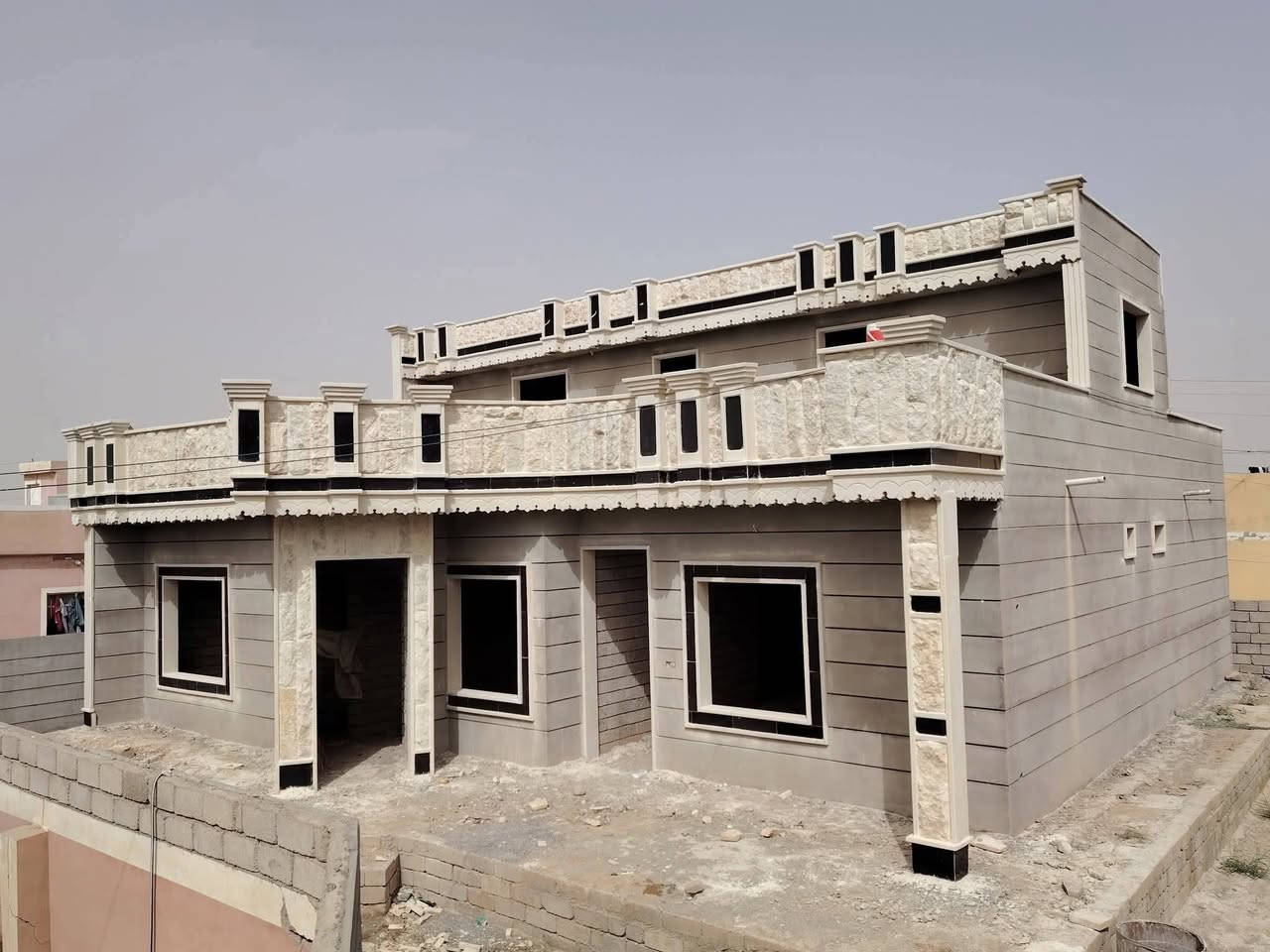 السلام عليكم 
يوجد حلان مواد وعمل بأسعار مناسبة بالتقسيط والنقد 
كوبنات ابواب وشبابيك 
نافورات 
واجهات 
كتابات  
***********
*********** واتس آب
