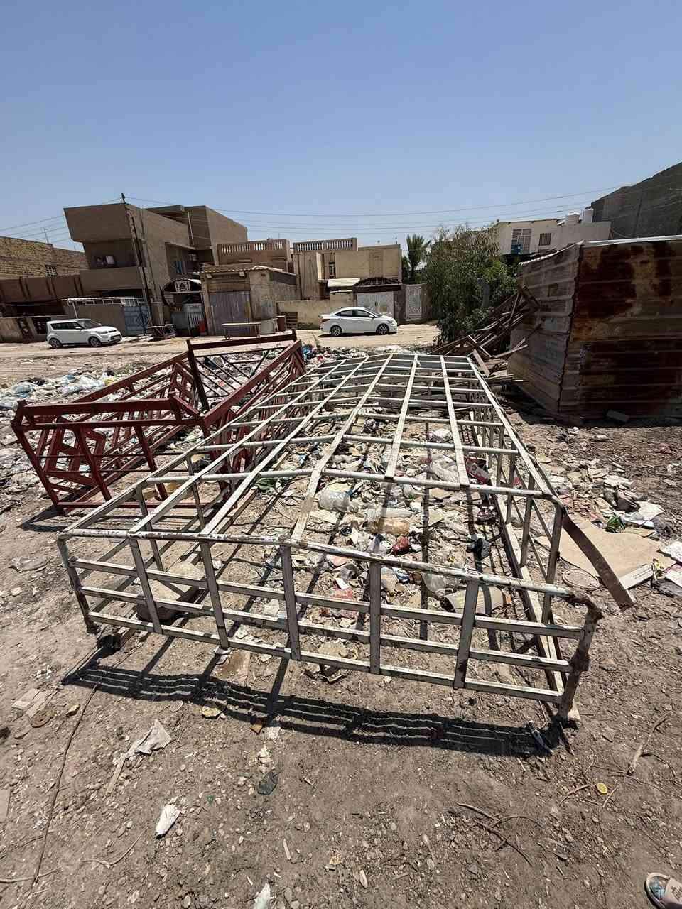 سلام عليكم قفص للبيع ويا زوج جوادر تصل ودلل ‭***********‬
