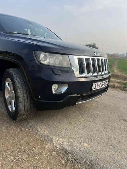 جيب 11 خليجي فول المتت
فتحه بصمه بنرامه تحكم ستيرن كشنات جلد وكهرباء 
فول موصفات محرك كير تبريد صدر امامي خلفي جديد كفاله بيه قطعتين صبغ بدون حادث كما موضح بالسونار 
فور ويل منضومه زنون كامله سيارة مسويله دامه كاملة 
من نوزلات وبلكات ومجاول كله جديد 
رقم بغداد نكليزي تحويل مباشر 
#حبايب ذكر كلشي وسونار موجود وصور 
السعر 170 وبيه مجال الشراي سيارة نضيفه مال حناي
مكاني تاجي ***********
***********
