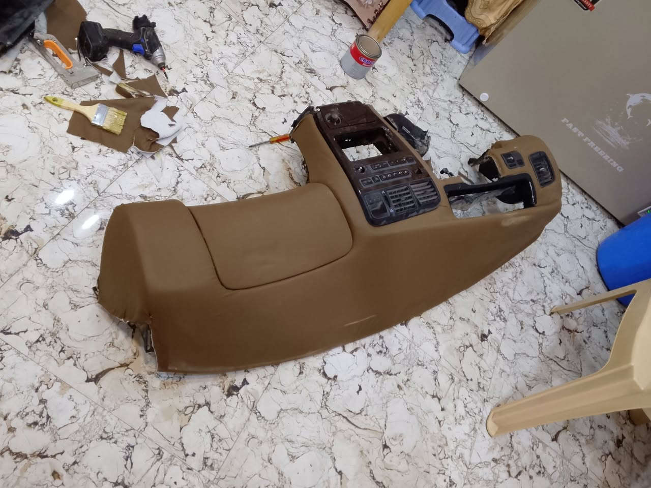 السلام عليكم شباب دشبول كرسته نفخ البيع السعر ٢٠٠وبي مجال دعاميات كرسته نفخ خلفيه وماميه مشط ستيرن البيع الرقم *********** عنواني شطره
