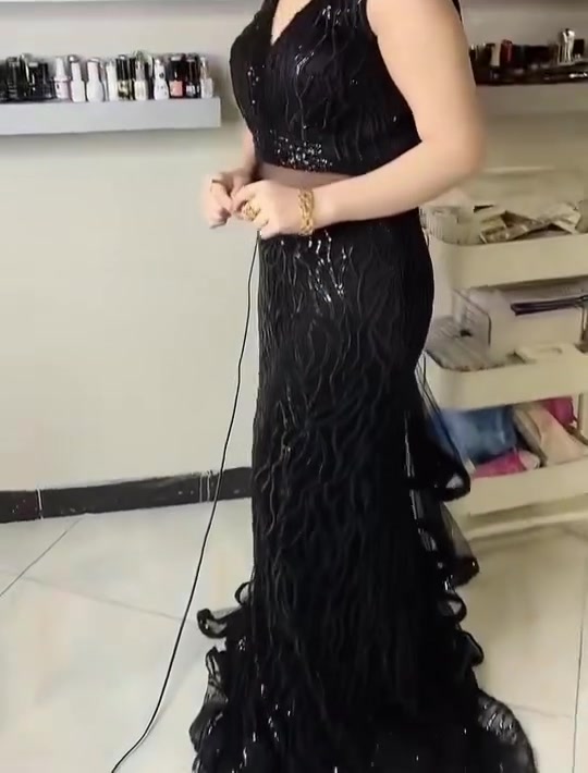 هذا الفستان قياس 42 سعره 35 الف ملبوس مره وحده بعده بالجنطه مالته ماخذته ب 130 الف  عندي توصل


**إذا كنت صاحب هذا الإعلان وتريد حذفه لأي سبب، رجاءا أرسل رسالة إلى الدعم الفني**