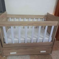 جربابه اطفال+ الدوشك جديده ونظيفه السعر 70 الف  07711394139