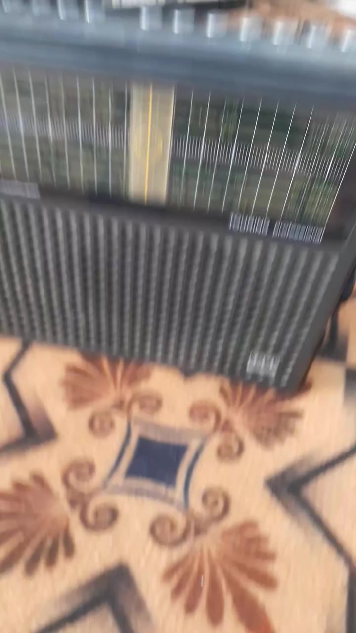 أي تي تي شغال صوت نقي توجد بعض الملاحضات توصيل بغداد فقط


**إذا كنت صاحب هذا الإعلان وتريد حذفه لأي سبب، رجاءا أرسل رسالة إلى الدعم الفني**