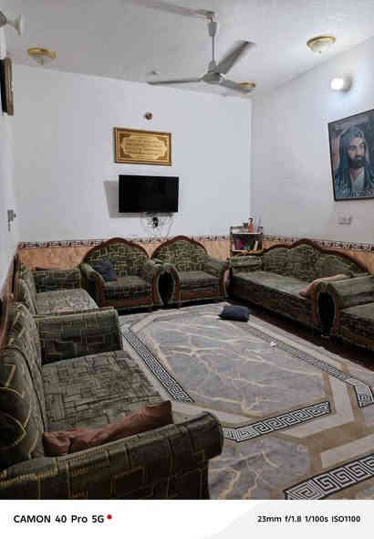 بيع مستعجل تم تنزيل السعر...بيت في كربلاء حي المجتبى مساحة 200م طابقين على ساحة 5 غرف نوم مع جميع الملحقات طابو صرف الحي راقي كافة الخدمات متوفرة السعر 300 مع المجال للاستفسار ***********/***********
