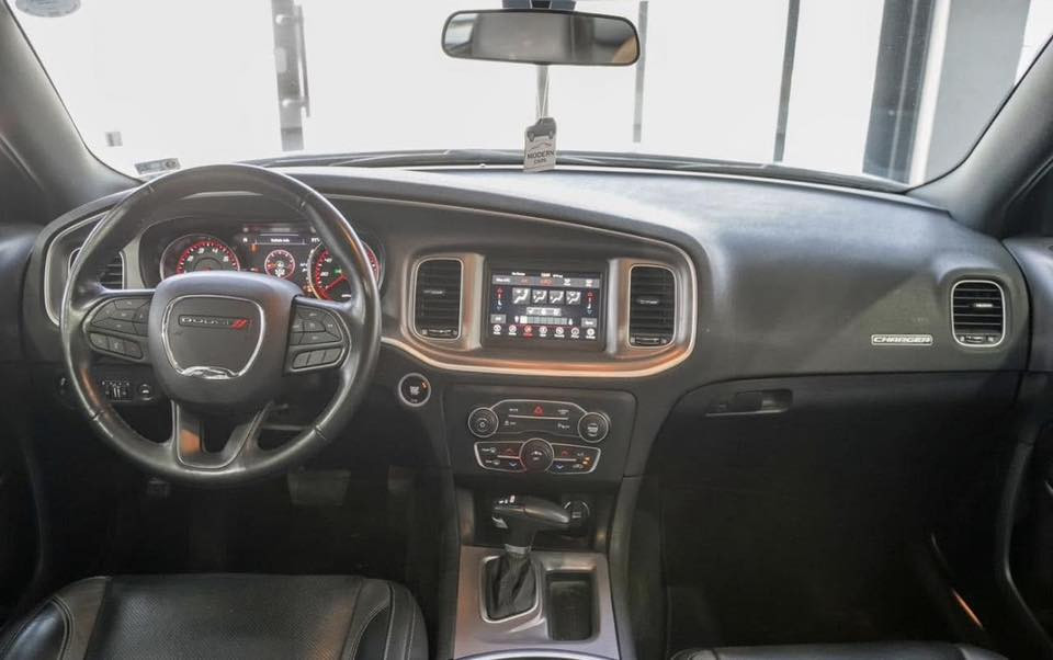 ارخص_الاسعار
دوج Sxt پلص 
فول موصفات 1/1
لون سموك  
مديل : 2022 
كلين تايتل دعامية ل دعامية كفالة 
اخت الزيرو  ماشية 15  مايل فقط ، كارفاكس كلين موجود صورها في امريكا 
سلايت وكشن جلد و  كشت تبريد و تدفية و كشن ميموري و تشغيل عن بعد ... الخ
رقم موصل .

سعر بدون اي معامله بعد توافض 230
للاستفسار

‭0774 908 9913‬

‭0773 445 6451
