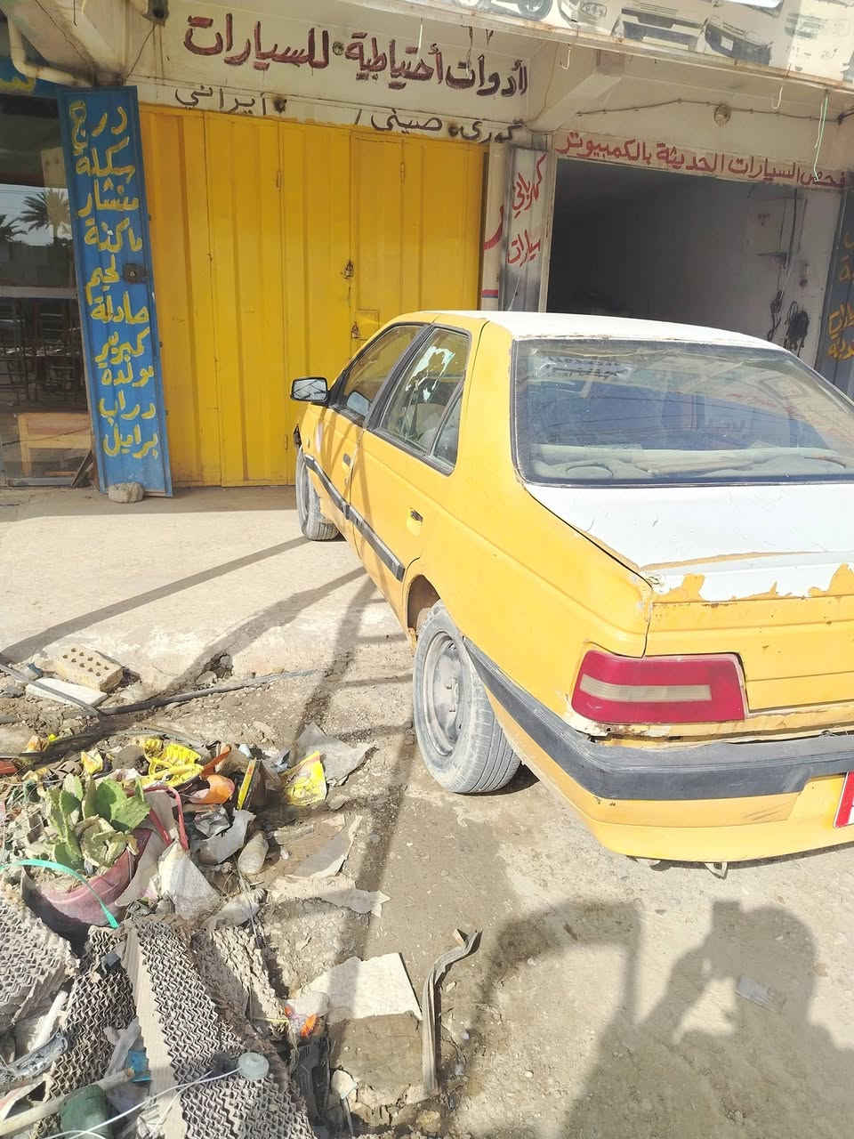 بيجو 405 موديل ٣٠١٣ بغداد جاهزة السعر ٢٥ مكاني بغداد جسر ديالى للاستفسار *********** بي واتساب
