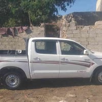 سيارة للبيع بيك اب هيلوكس موديل 2007 رقمها مميز مكفولة كفالة عامة السع...