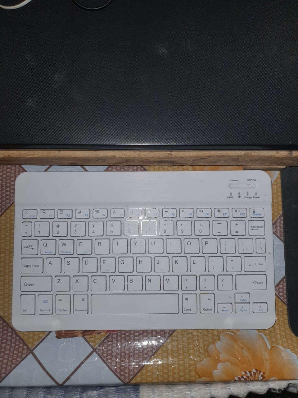 لابتوب dell الجيل السادس 
المواصفات
- المعالج : cpu intel core i3 6th Generation
- ذاكرة التخزين الهارد : SSD 256 .... HDD 1000
- الذاكرة العشوائي :  8 GB ( 4×2)
الملحقات
- ماوس
- كبورد
- كارتونه 
- شاحنة
- جنطه
اللابتبوب عايزها بطارية 
تشغل العاب من خفيفه الى متوسطه تشغل برامج المونتاج والتعديل على الصور من ادوبي تحتوي على ونيدوز 11 نواة 64
للاستفسار واتساب:***********
او التواصل عبر رسائل المازنجر النجف, العراق
