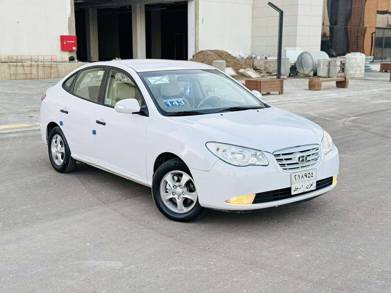 ياالله  سلام عليكم اعتذر ع الاقساط والوعده والمرواس الانترا خليجي موديل 2011 رقم اربيل  سياره احلى من الصور وجاهزه ترايه حيل حلو   صبغ قطعتين ومكانين بارد زغار والباقي مكفول 
كير/محرك/تبريد/صدر خلفي امامي/تخم تاير/تخم ويل كب دوشمه داخليه كله بلشرط 
مواصفاته محرك 1600بدون أي عيب شرط 

بلاجكتور بلادي 
قفل مركزي 
4 دسك 
اوكس
بلاتوث
كشن جك 
جرس تنبيه سرعه 
تحكم مرايه جانبي  
السعر المطلوب112 بيه  مجال بسيط  مكاني صلاح الدين تكريت التواصل 
0788 296 0202
***********
