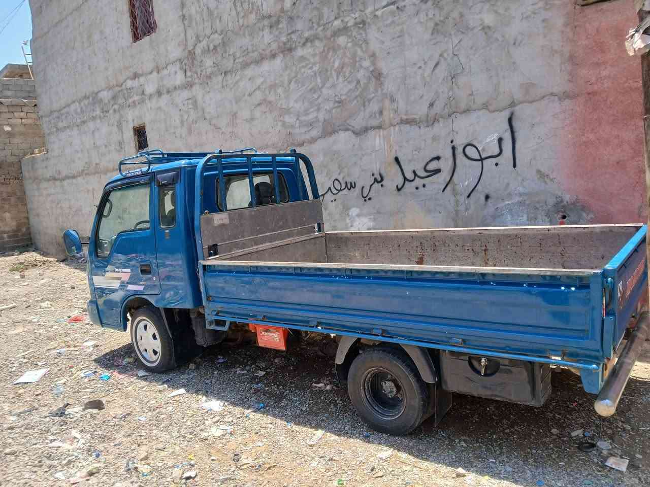 سلام عليكم كيه ام عيون 2004 سيارة حلوه مكفوله بس دوس بيه صبغ لباقي مكفول رقم بغداد تحويل ثاني يوم مكاني بغداد لمشتل ***********
