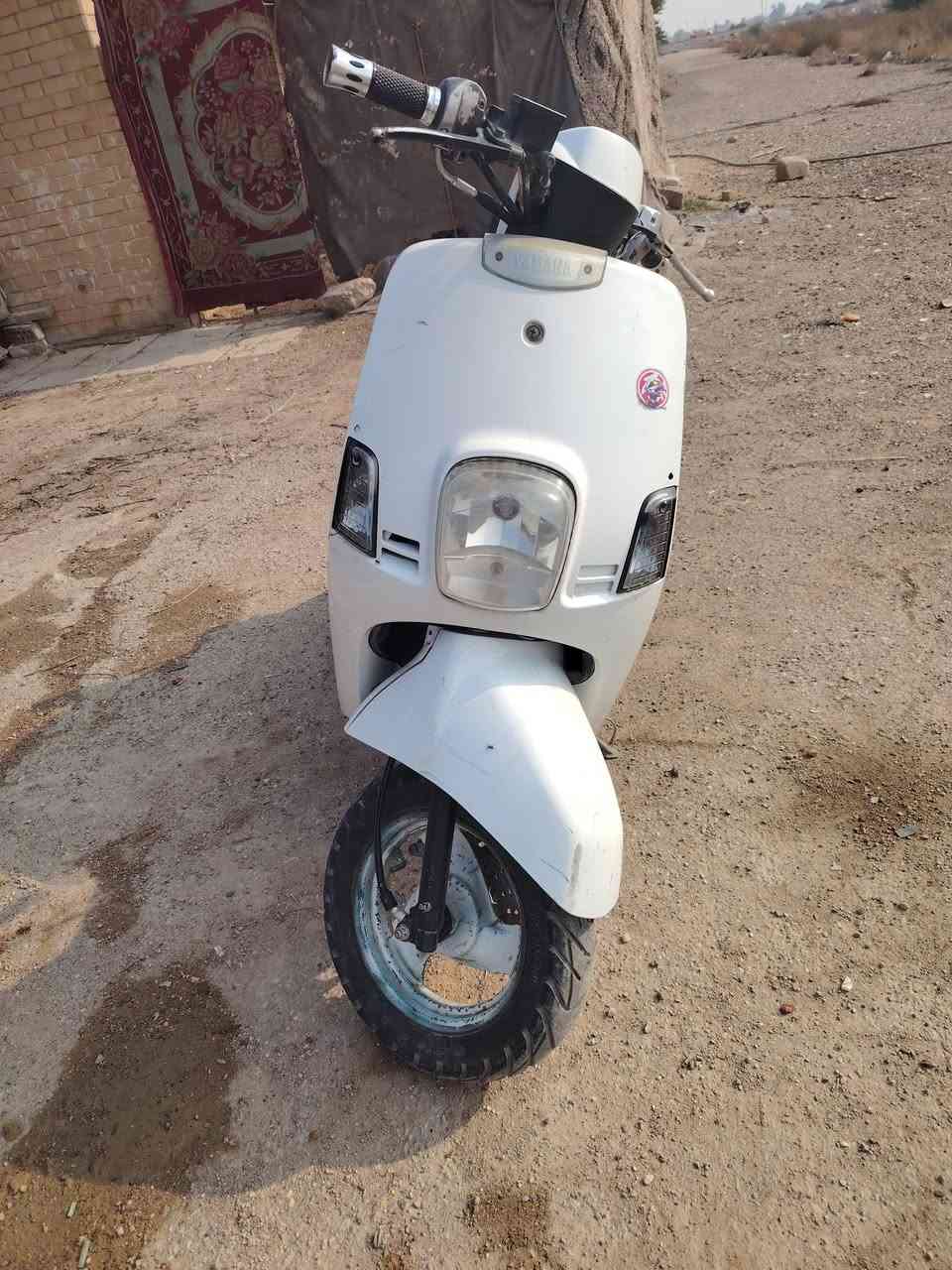 سلام عليكم دراجه بوليس نضيفه مكينه خير من الله صلف هندر كهربايات كله شغال مكان الكوت محتاج سعر 450 رقم ***********
