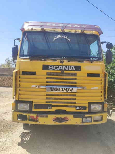 السلام عليكم سكانيا 143 محرك 113
موديل 92 رقم نينوى نكليزي شط تحويل سنويه جديد 

طواير تخم جديد بتريات جديد بودي مدرج اسفل تعبان
مجموعه بومه مكان السيارة تلعفر 
*********** يرهم مراوس كيا

٦
