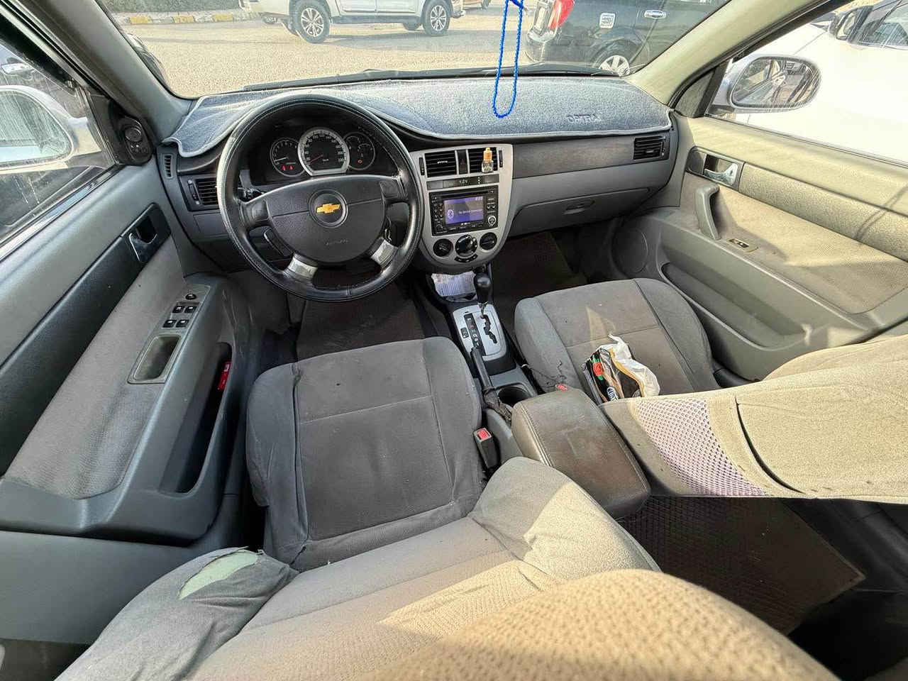 نوع السياره  شوفرليت اوبترا
موديل 2009
سونر مرفق
كير اوتو 
السعر 76$ بي مجال
للاستفسار ***********
العنوان ديالى خانقين / معرض خانقين للسيارات خناقين, ديالى
