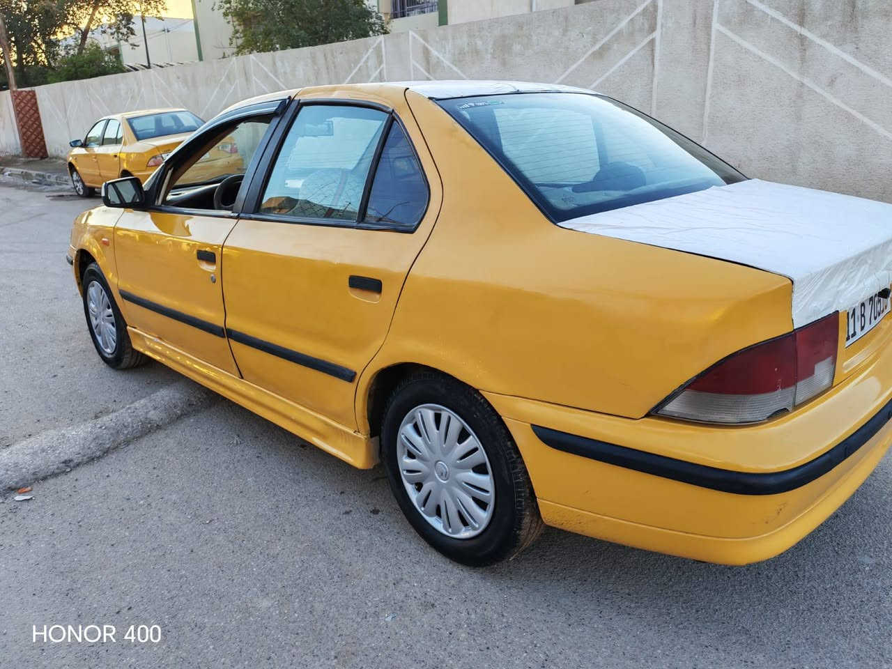 السلام عليكم سيارة سمند للبيع موديل 2012 رقم بغداد دولي محرك وكير خير من الله كهربائيات كلها شغالة سعر 35 ورقة مكاني بغداد الشعب نهاية الفورتات هاتف ***********
