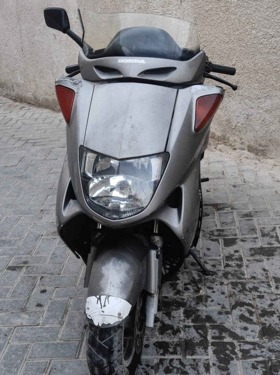 سلام عليكم فورزه صفر اربعه البيع طافيه بس كابريتر وباتري دراجه بس هذن نقصه ودراجه خير من الله مكينه ما مفتوحه سعر ٤٠٠ وبيه مجال تواصل عله هاذ الرقم *********** منتظر وتساب ونتصال وهاذ رقم الثاني ***********
