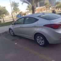 النترا ٢٠١٦ • مكينة ٢٠٠٠ • حادث خلفي