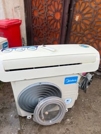 اخوان سبلت للبيع نوع ميديا  ثنين طن السبلت بعده جديد مستعمل قليل نظافه...