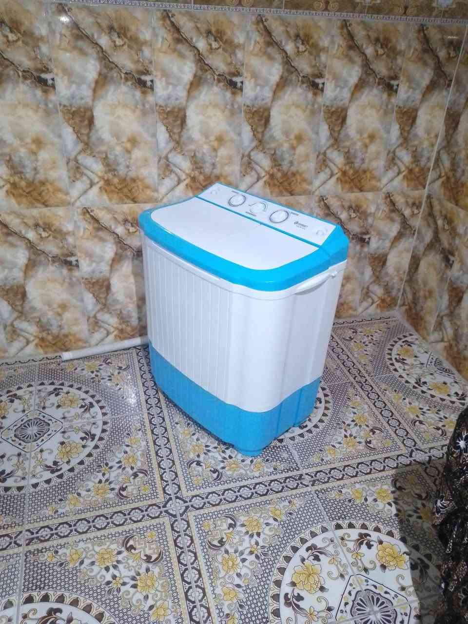 غساله للبيع شرط الشغل وشرط النظافه حجم صغير كلش مال اطفال السعر 50 قفل مكان محلي بصره حيانيه شارع الطاگ للأستفسار ***********2
