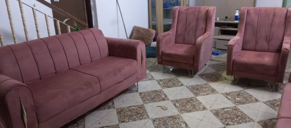 تخم للبيع نضيف 10 نفرات السعر 225 بي مجال للشراي *********** نجف*********** واتساب اكو توصيل بلكروه نجف *********** نجف
