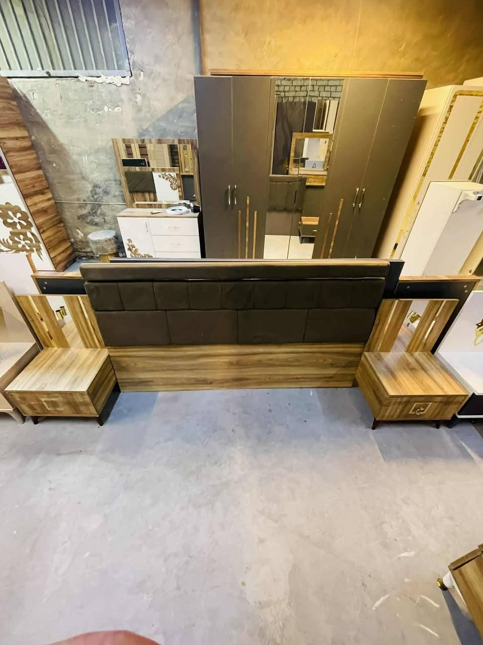 غرفه ترڪي مستخدم 🇹🇷
5قطع 
نضافه 90\💯
نضام ابواب 💢
السعر 450
مع شد🪛 ونقل 🚚  مجاني  داخل بغداد  محافظات بكروه


**إذا كنت صاحب هذا الإعلان وتريد حذفه لأي سبب، رجاءا أرسل رسالة إلى الدعم الفني**