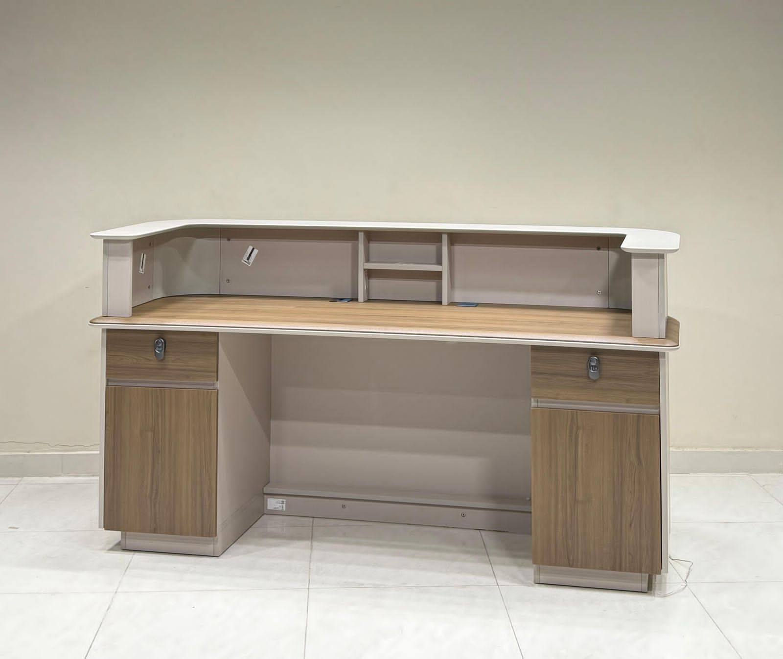 جديدنا(شركه دريم هووم للاثاث المستورد)(منزلي*مكتبي)✅🇹🇷(جمله*مفرد)
#بضاعه_2026🔥
ميز كاشير مستورد وليس محلي✅
ميز استعلامات تركي
ميز رسبشن ✅
موديلات وقياسات مختلفه
للطلب والاستفسار يرجى مراسله الصفحه✉️
للحجز السريع راسلونا واتساب***********☎️
متوفر توصيل داخل بغداد وجميع محافضات العراق🚚🚚
