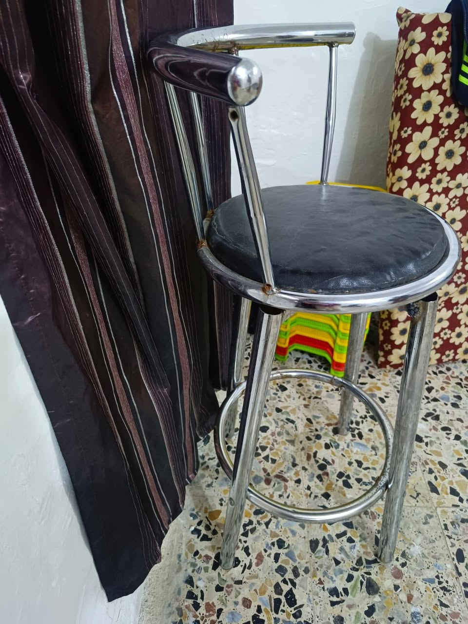 البيع


**إذا كنت صاحب هذا الإعلان وتريد حذفه لأي سبب، رجاءا أرسل رسالة إلى الدعم الفني**