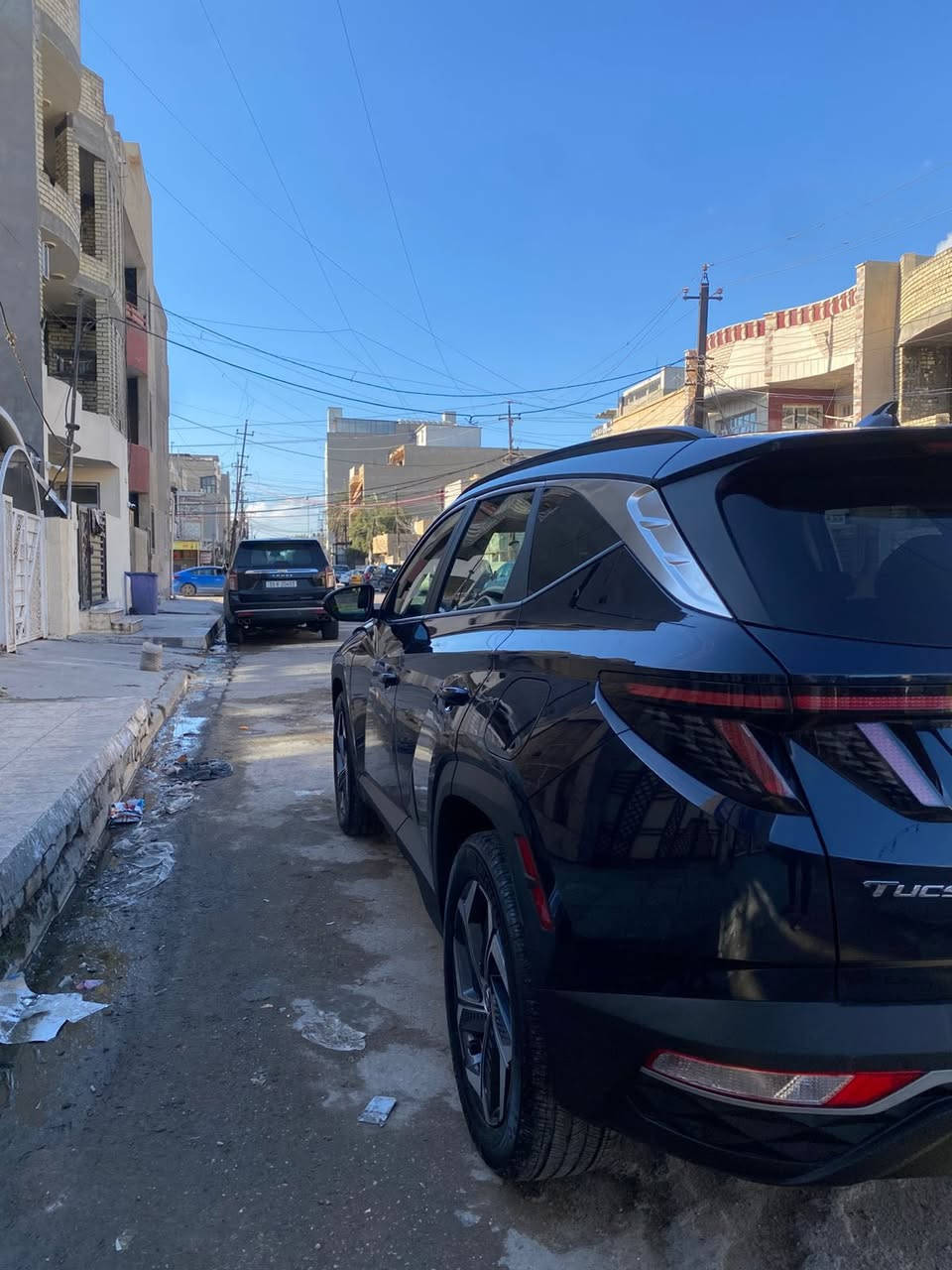 توكسان موديل 2023 وارد امريكي هايبرد موصفات واحد على واحد هاترك اعلى فئة حادثها طخة خفيفة بالجاملغ الأمامي الأيمن بدون ايرباك ودواخل ماشية 68 كيلو مكاني بغداد الجديدة السعر 184 وبيها مجال بسيط***********
