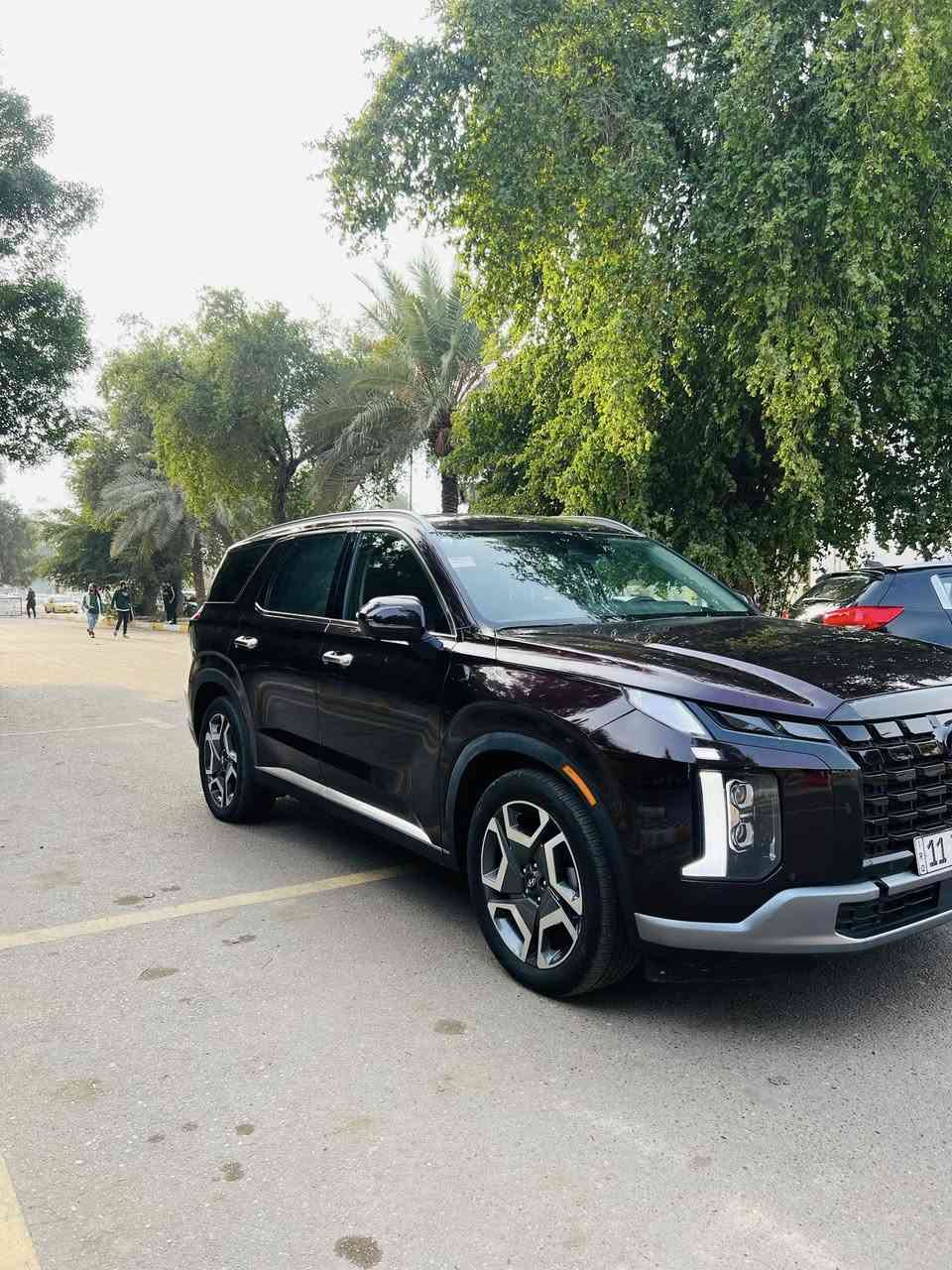 السلام عليكم 🔥😎 بيع فقط 
هونداي بلاسايد 2024 وارد امريكي الفئه لمتدد 
صور الحادث موضح ب اسفل المنشور 🔻🔻

دخول جديد ترقيم جديد سنويه ب اسمي تحويل مباشر 
عداد المسافه 14 الف mil على مشي امريكا 

سسونار جديد على حسابي مسويلكم حتى مدوخون 

الون 🍒 كرزي احلى لون على البلسايد 

المواصفات 🔰لمتد - محرك 3.8 - 5 كامرات - فتحة سقف + بانورما - قيادة ذاتية - داتو شو  -رادارات خلفية وجانبية وامامية - كشنات اسود خزن ميموري مع تدفئة وتبريد في جميع المقاعد الامامية والخلفية - 4 وضعيات قيادة - قراءاة خطوط السير والعلامات المرورية - صندوق كهرباء ذكي - 3 قطع تبريد - حساسات امامية وخلفية - دشبول شاشة ديجتل - دخول بصمة ذكي - سايد بريك كهرباء - اوتو هولد + نقطة عمياء - شاحن لاسلكي - مثبت سرعة - بدلات التغير السرع شفتات على المقود - مرايا جانبية هيتر + تعتيم - جميع الانظمة الاكتروني متوفرة في السيارة 
وبعد بيها مواصفات 

 📍 مكان السياره / بغداد الكاظميه 

📞 ***********

📞 ***********
