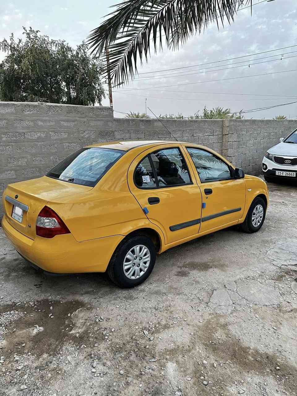 سلام عليكم / للبيع طيبة موديل 2015 رقم بغداد 
السياره مكفوله من الضربه والصبغ والتبديل 
مكفول كير و مكينه و حداديه صدر خلفي والمامي 
تبريد ثلج ❄️ وتدفئة 
شواصي مكفولات 
مصفره هيئة و الغرامات 
تحويل مباشر 
السعر / 41 وبيها مجال بصيط
العنوان / بغداد جسر ديالى الجديد 
الأتصال فقط /. ***********
