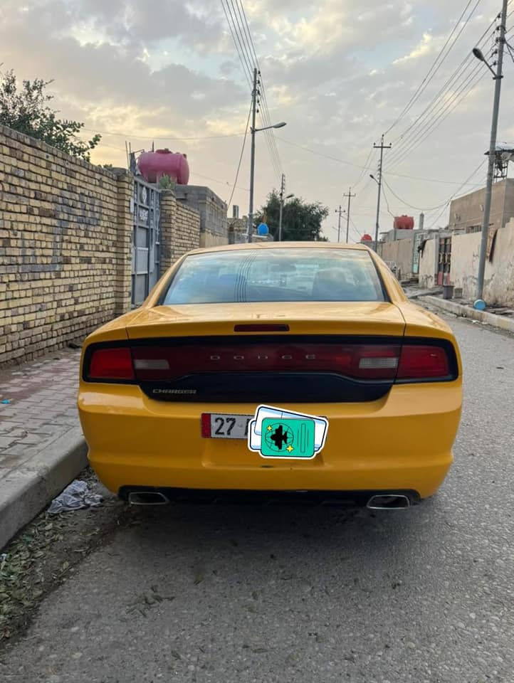 السلام عليكم ورحمة الله وبركاته

للبيع: جارجر 2014
رقم ذي قار (إنكليزي) مشروع وطني ب اسمي
تحويل ثاني يوم او وكالة

المواصفات:
كير جديد منظومة تبريد جديدة 
داخله هزه جديدة
خطهه ميسان بصرة
حادث بنيد + جاملغ
مكفولة من العيب الشرعي وبدون دواخل

📍 مكان السيارة: العمارة
💰 السعر: $150 وبيه مجال بسيط حك الجية

السيارة جاهزة وخير من الله
:
0771 872 4485
