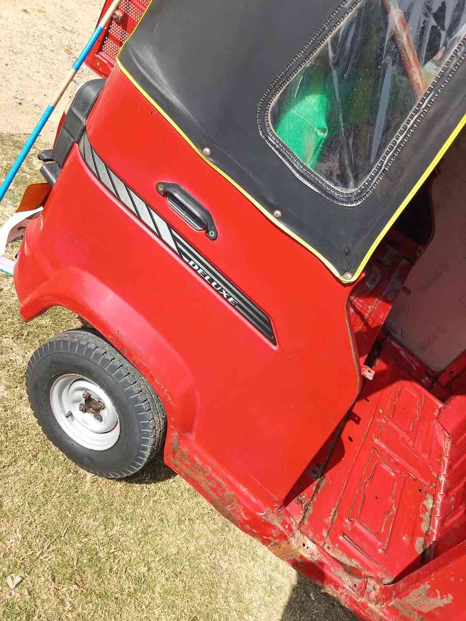 للبيع تكتك TVS موديل 18 اوراق اصولي شرط ترقيم
نظيفه كلش لاخياس ولا صبغ محرك نظيف 
لاتنقيص ولا تبخير تخم تاير كهربائيات كلها شغاله 
مكان بابل الحله ***********
