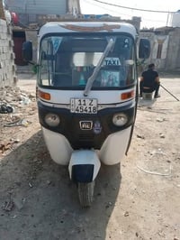 اخوان للبيع تيك توك للبيع جاهزه قبل للشارع وحلوه ونظيفه تحويل ثاني يوم...