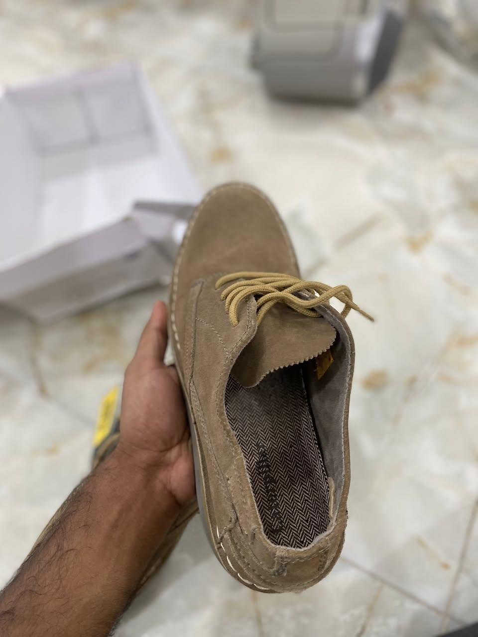 كتر بلر شامو قياس ٤٤ طول القدم ٢٧ سم


**إذا كنت صاحب هذا الإعلان وتريد حذفه لأي سبب، رجاءا أرسل رسالة إلى الدعم الفني**
