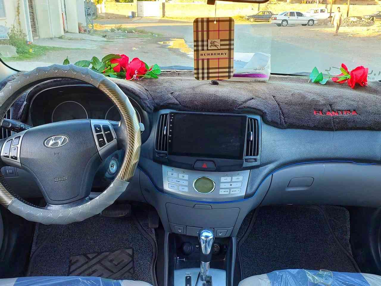 فانتي مقدس 2010 بسمي صلاح الدين انكليزي  تدفئه تبريد كله شغال تخم تاير جديد ويل 16 محرك 1600 دكشن عالي تحكم ستيرن مري شفط شاشه ايباد كشن كهرباء بيها صبغ قطعتين ونص بدون دواخل بس  رش فقط السعر 110
مكان السياره مكيشيفه
مو شراي لا تخابرني***********
