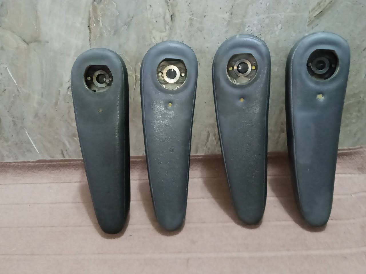 السلام عليكم
تجوات للبيع مال ستاركس عدد اربعه يرهمن جنبي هايس هايكر شيري جميع السيارات سعر الوحده 35 وبيهه مجال للطيبين مكان حله اتصل ودلل ‏‪0783 171 8434‬‏
