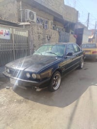 بي ام موديل 1992 رقم انبار السياره حلوه مكينه كير خير من الله ترهم مرا...