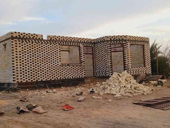 خلفه بناء درجه اولى استمرار بالعمل استلام مهندس شرط ناخذ مكطوعه وناخذ عل دبل وبليوميه ***********
