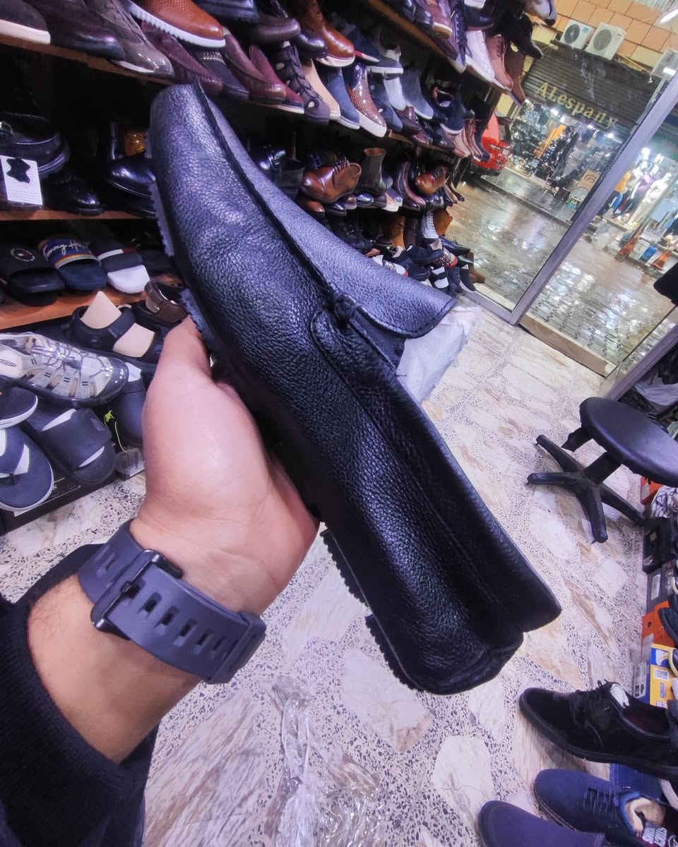 ماركة ROCK PORT 
قطعه جديدة أصليه اورجنال قياس ٤٤ ونص 
طول القدم ٢٨ ونص 
جلد طبيعي قطعه جدا مريحه وخفيفه الوزن 
السعر ٦٥ ألف شامل التوصيل 
المكان كرادة داخل مجاور دايموند مول في فرع علاء حداد محل الأيطالي الايطالي


**إذا كنت صاحب هذا الإعلان وتريد حذفه لأي سبب، رجاءا أرسل رسالة إلى الدعم الفني**