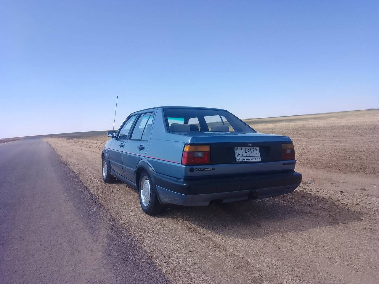 جيتا 87
رقم صلاح الدين 
شرعي موصل 
شرط التحويل 
سنوية الى 29
محرك 0.3
كير 5
مكان السيارة موصل
***********
 السعر 33
